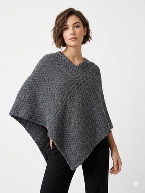 Irelands Eye 100% Virgin Wool Knit Poncho Heritage Cottagecore Cable Knit